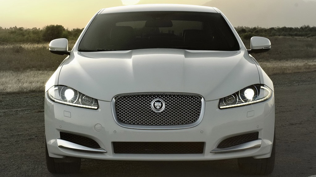 Jaguar-xf-Luxurious