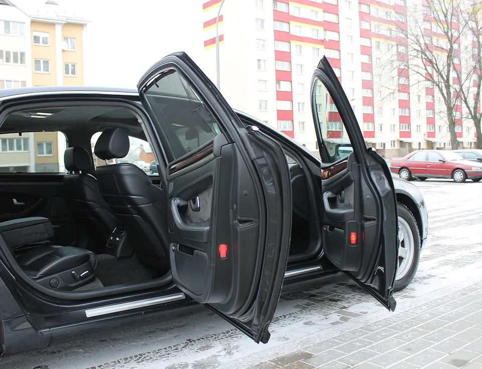 AUDI A3 CAR RENTAL POWER WINDOW