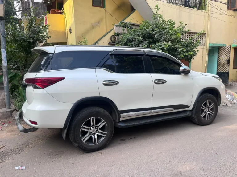 White Toyota Fortuner from the Sri Ram Cars fleet, Chennai